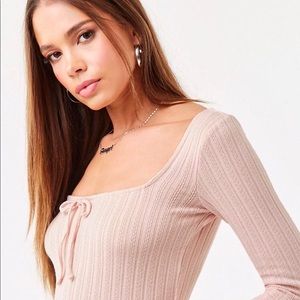 🤍🌸Self-Tie Square Neck Top🌸🤍